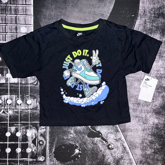 NWT Nike 2pc Set - Picture 8 of 14